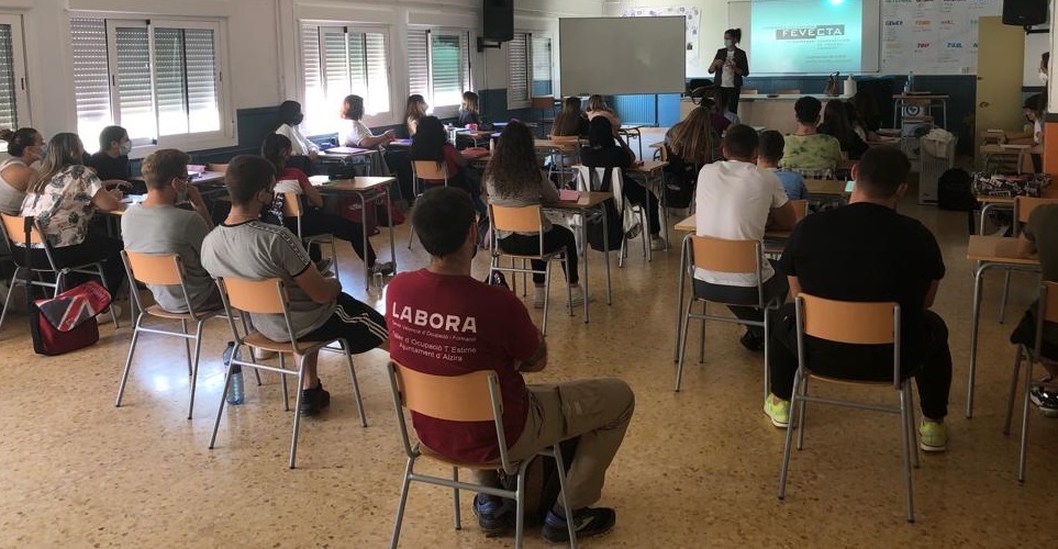 Emprender en cooperativa, una vía con ventajas para personas autónomas y desempleadas